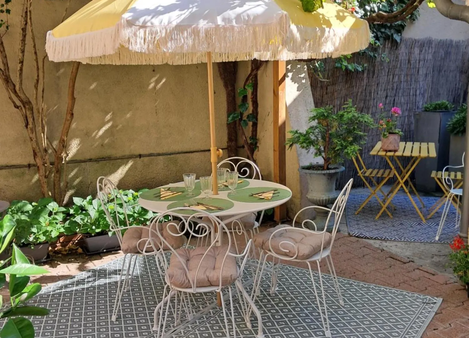 Hotel Le Normandy Beaumont-de-Lomagne France