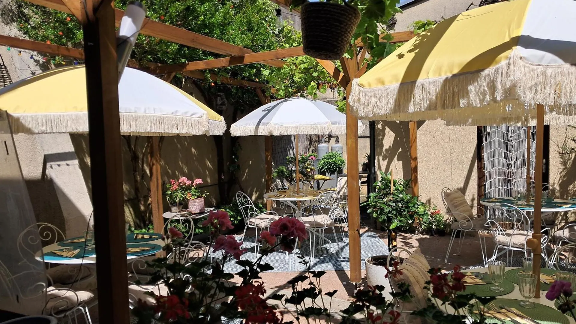 Hotel Le Normandy Beaumont-de-Lomagne